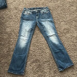 Mid/high rise slim boot
Vigoss
Size 9/10 length 33
Style: Dublin  
Heritage fit